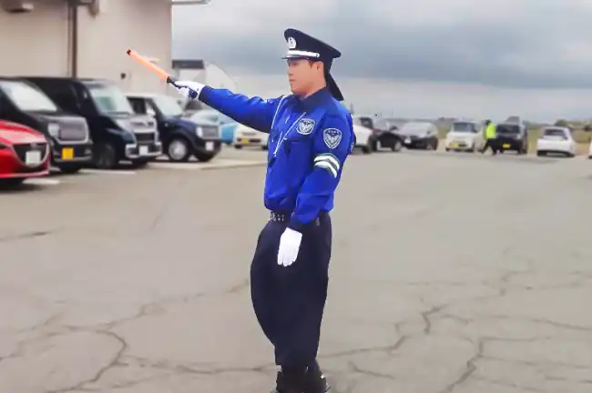 駐車場警備